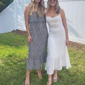 VICI / black and white floral dress